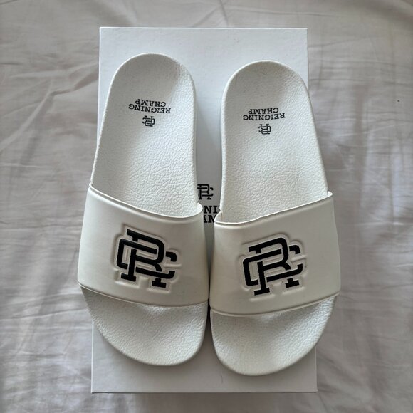 Reigning Champ Slides - Picture 1 of 3